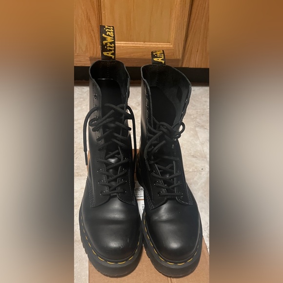 Dr. Martens 1460 BEX 8 Boot | size us 8 - Picture 9 of 15